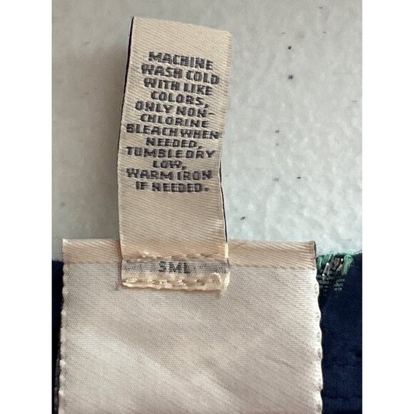 St. Johns Bay Womens Sleeveless Navy Top M Multicolor Embroidered Pattern - Picture 4 of 6